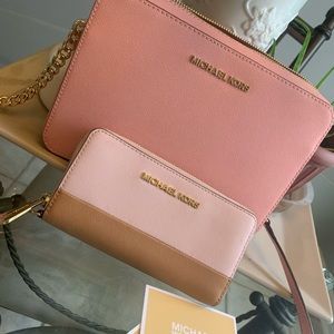 PINK Michael Kors Small Wallet ONLY